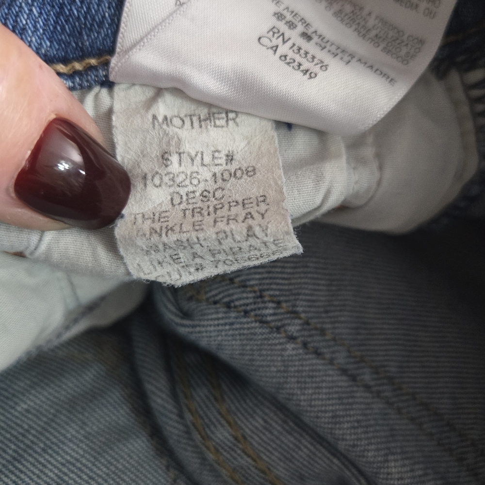 Mother The Tripper Ankle Fray Size 33 Button Fly Distressed Holes Raw Hem - Picture 15 of 16